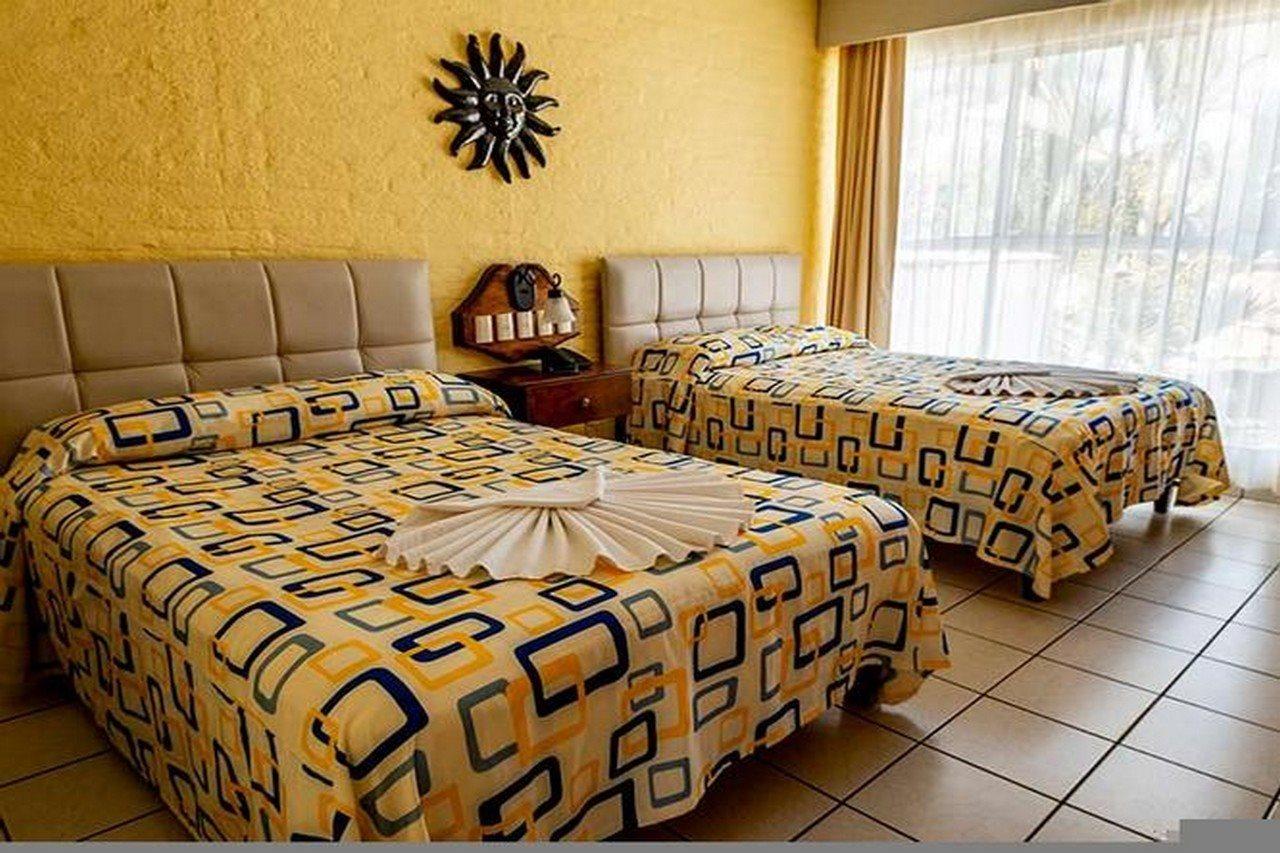 Hotel Estancia San Carlos Guayabitos 린콘 데 구아야비토스 외부 사진