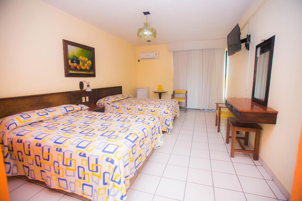 Hotel Estancia San Carlos Guayabitos 린콘 데 구아야비토스 외부 사진