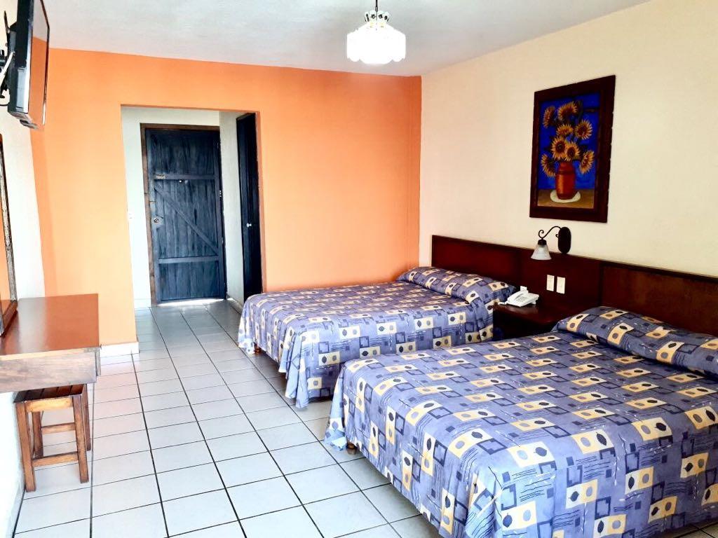 Hotel Estancia San Carlos Guayabitos 린콘 데 구아야비토스 외부 사진